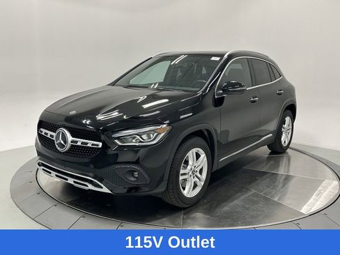 Certified 2023 Mercedes-Benz GLA 250 4MATIC w/ Premium Package image 3