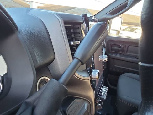 Used 2025 RAM 3500 Tradesman image 21