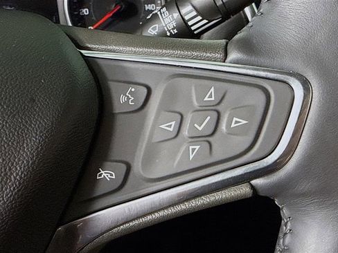 Used 2020 Chevrolet Equinox Premier image 14