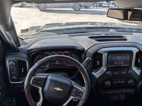 Used 2020 Chevrolet Silverado 1500 LT image 25