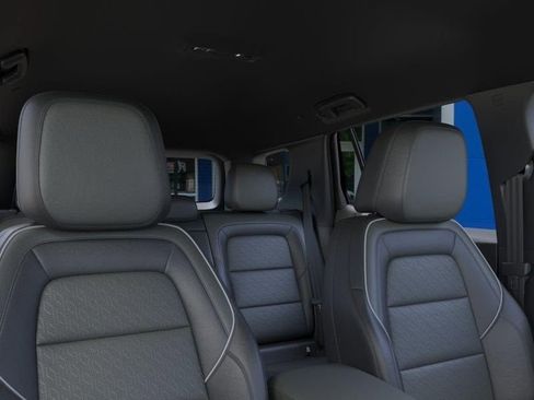 New 2026 Chevrolet Equinox LT w/ Convenience Package II FWD image 24