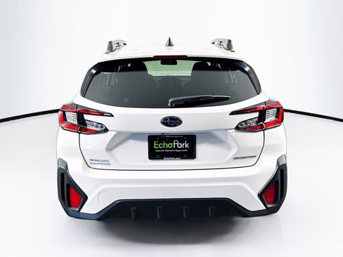 Used 2024 Subaru Crosstrek 2.0i Premium image 7