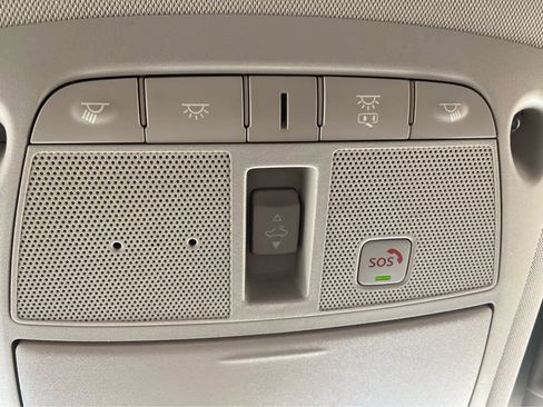 Used 2024 Nissan Armada Platinum w/ Captain's Chairs Package image 46