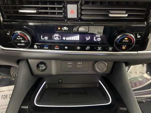 New 2026 Nissan Rogue Platinum AWD/4WD image 27