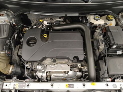 Used 2023 GMC Terrain SLE w/ LPO, Floor Liner Package FWD image 30