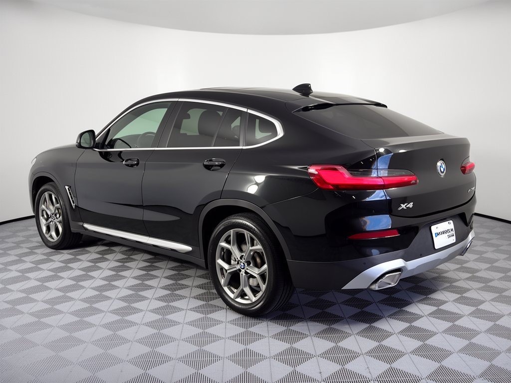 Certified 2024 BMW X4 xDrive30i w/ Premium Package AWD/4WD image 3