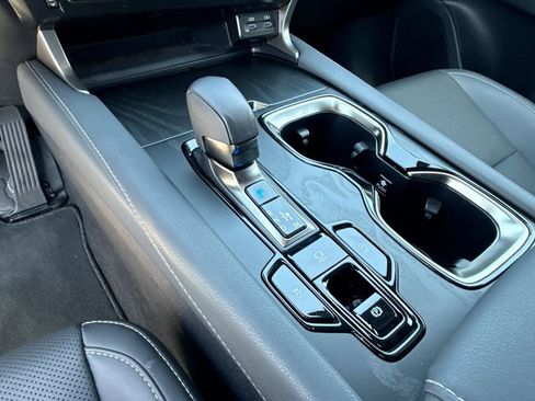 Used 2025 Lexus RX 350 Premium w/ Accessory Package (Z1) FWD image 20