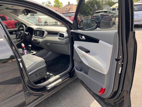 Used 2020 Kia Sorento SX AWD/4WD image 28