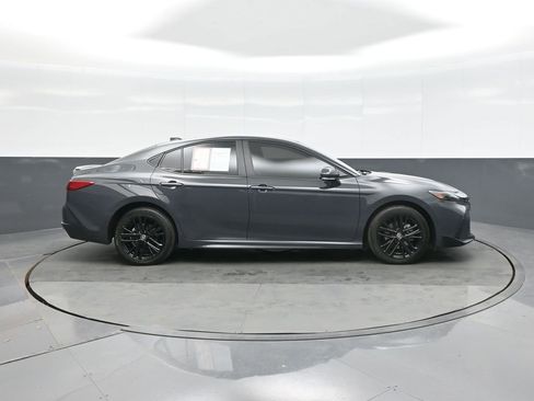 Certified 2025 Toyota Camry SE w/ Convenience Package image 8