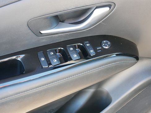 Certified 2023 Hyundai Tucson Limited image 19