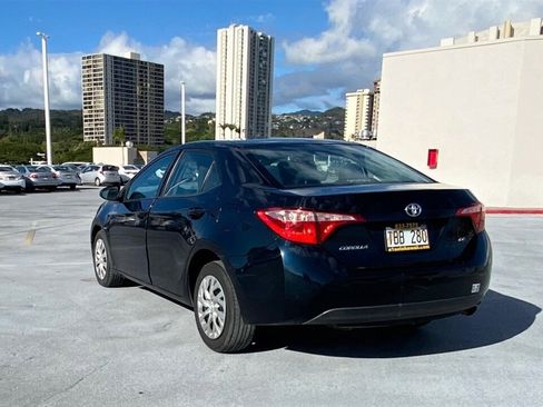 Used 2017 Toyota Corolla LE FWD image 7