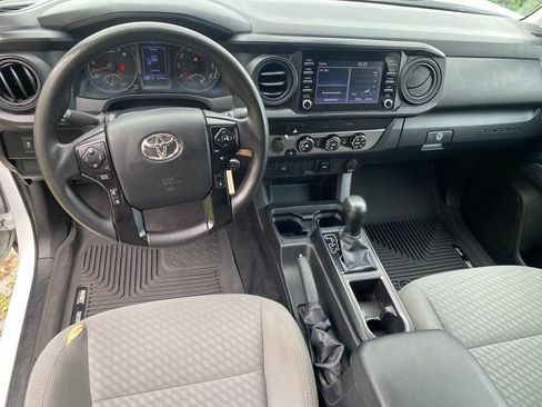 Used 2022 Toyota Tacoma SR RWD image 30