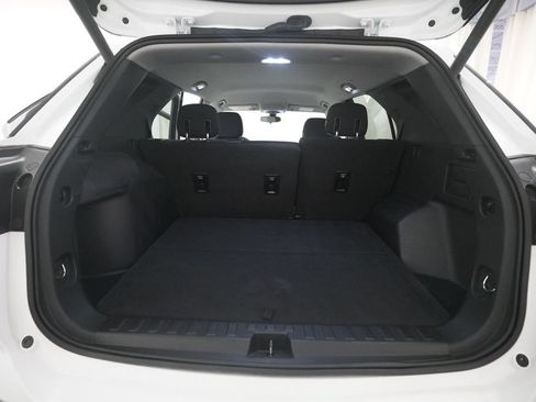 Used 2018 Chevrolet Equinox LT AWD/4WD image 10