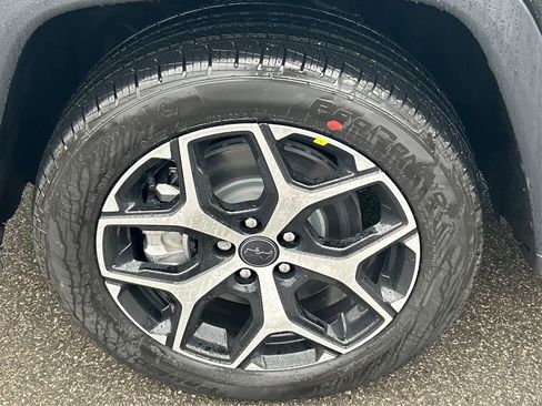 New 2026 Jeep Compass Limited image 14