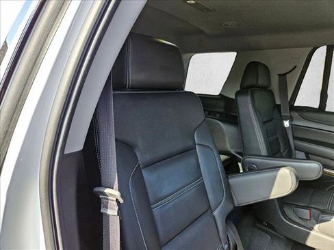 Used 2020 GMC Yukon Denali w/ Open Road Package image 23