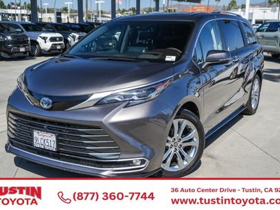 Certified 2024 Toyota Sienna Platinum