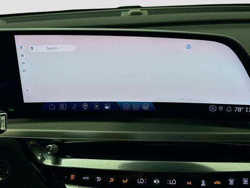 Used 2025 Cadillac Lyriq Sport image 13