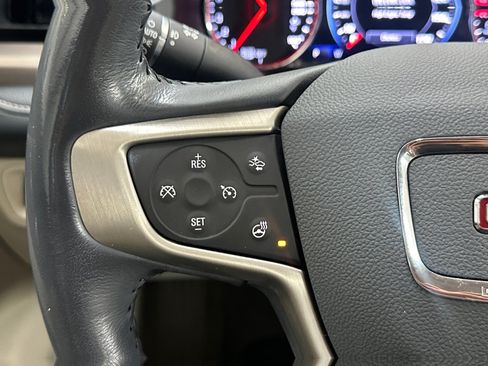 Used 2020 GMC Acadia Denali AWD/4WD image 27