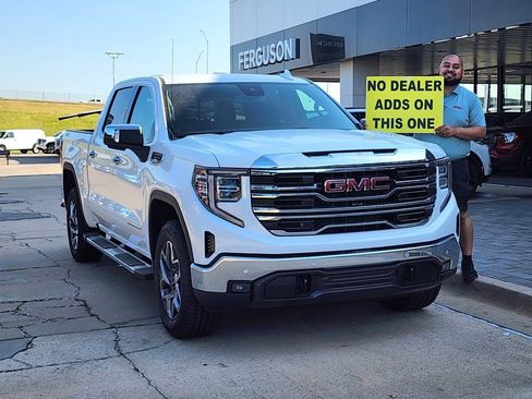 New 2026 GMC Sierra 1500 SLT w/ SLT Premium Plus Package image 1