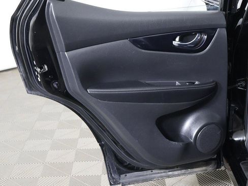 Used 2018 Nissan Rogue Sport SL w/ SL Premium Package image 25