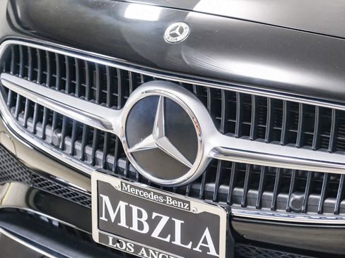 Used 2022 Mercedes-Benz C 300 Sedan image 13