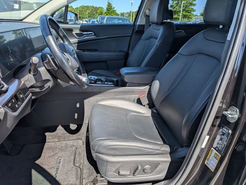 Used 2023 Kia Sportage EX AWD/4WD image 14