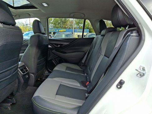 Certified 2025 Subaru Outback Onyx Edition image 11