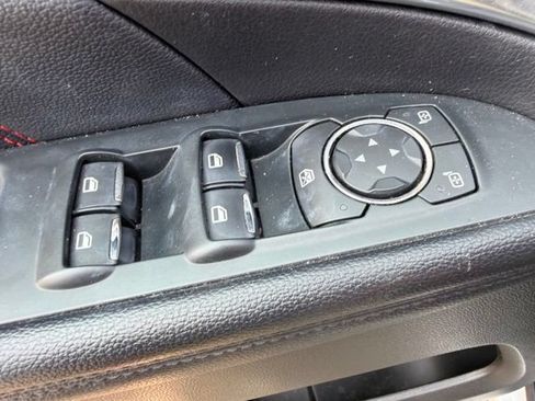 Used 2018 Ford Explorer Sport w/ Ford Safe & Smart Package AWD/4WD image 27