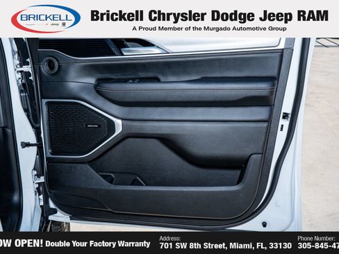 Used 2025 Jeep Wagoneer Series II w/ Convenience Group I AWD/4WD image 15