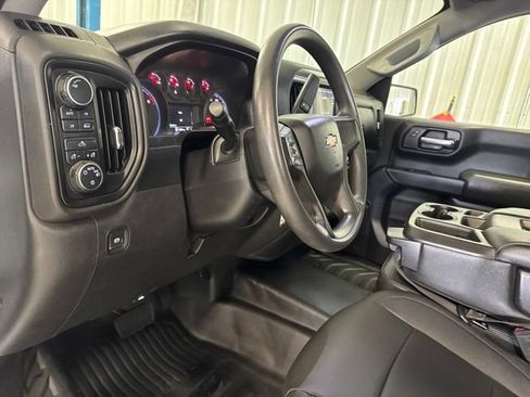 Used 2020 Chevrolet Silverado 1500 W/T w/ Trailering Package AWD/4WD image 31