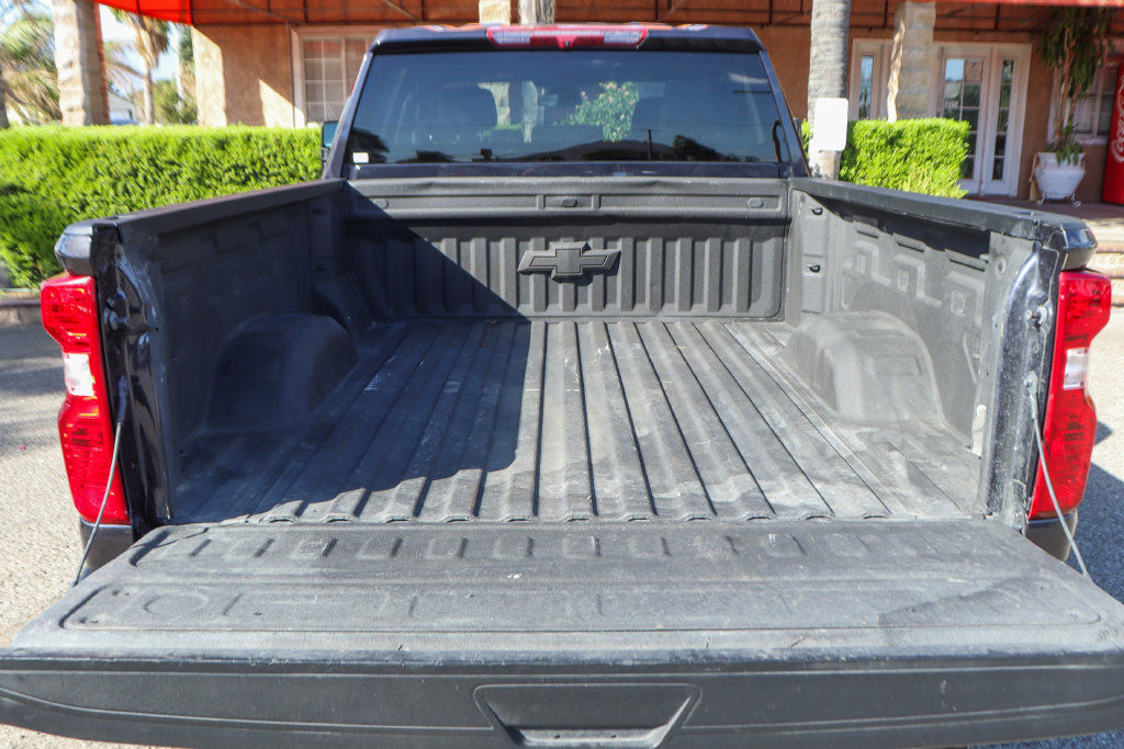 Used 2024 Chevrolet Silverado 2500 LT w/ All Star Edition AWD/4WD image 8