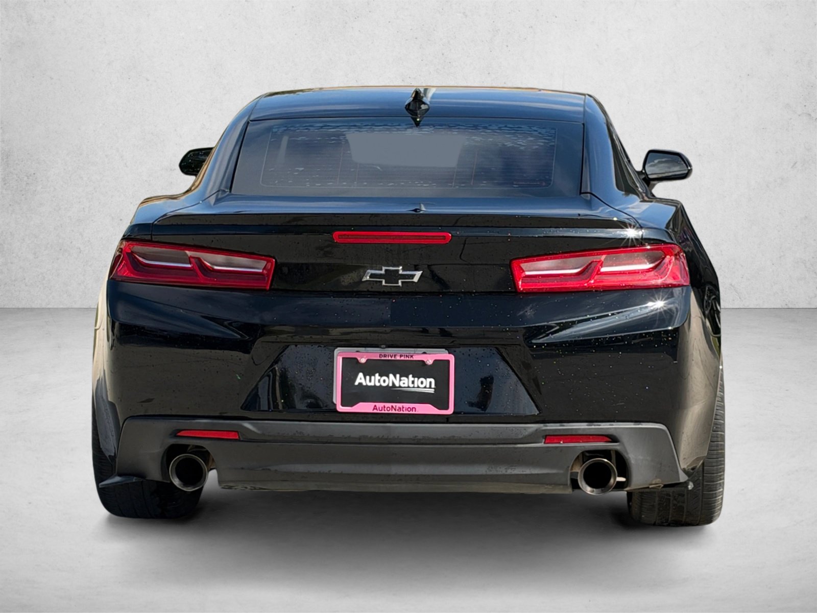 Used 2018 Chevrolet Camaro LT w/ RS Package RWD image 6