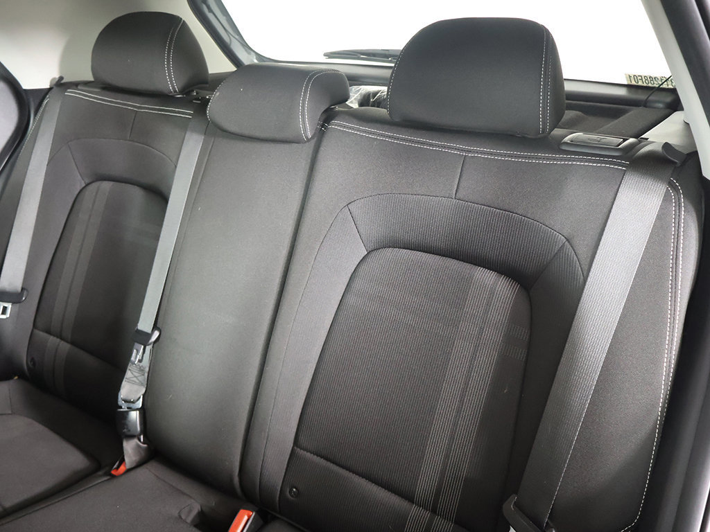 Used 2024 Hyundai Venue SEL FWD image 32