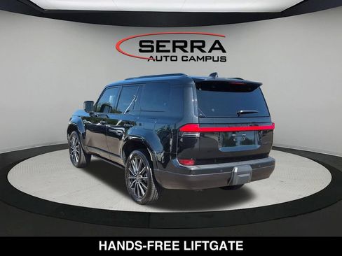 Used 2026 Lexus GX 550 w/ Accessory Package (2T) AWD/4WD image 12