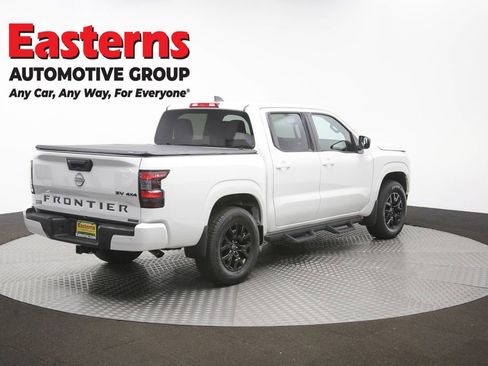 Used 2023 Nissan Frontier SV w/ Midnight Edition Package AWD/4WD image 37