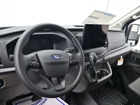 New 2026 Ford Transit 250 148 Medium Roof RWD image 25