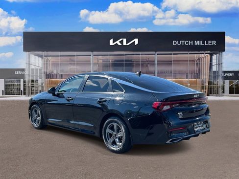 Used 2023 Kia K5 LXS image 5
