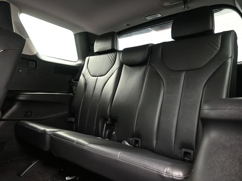Used 2023 Hyundai Palisade SEL w/ Premium Package AWD/4WD image 13