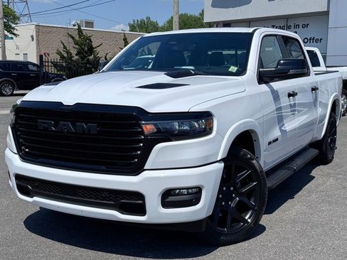 New 2026 RAM 1500 Laramie AWD/4WD image 3
