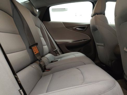 Used 2021 Chevrolet Malibu LS w/ LPO, Convenience Package 2 FWD image 19
