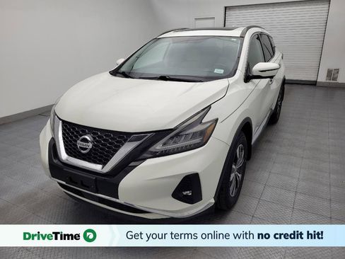 Used 2019 Nissan Murano SV w/ Premium Package FWD image 1