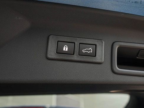 New 2026 Subaru Forester Premium AWD/4WD image 9