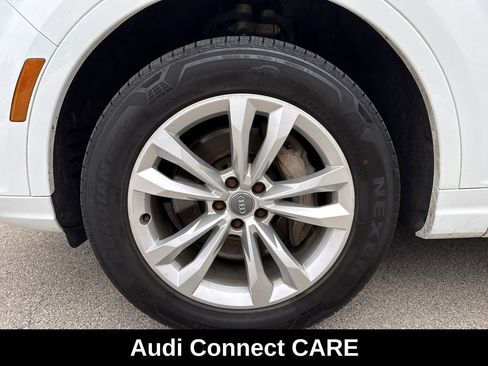 Used 2018 Audi Q7 3.0T Premium image 11