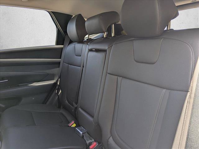 Used 2025 Hyundai Tucson SEL AWD/4WD image 19