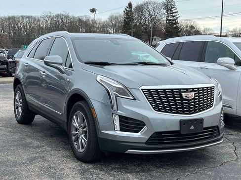 Certified 2023 Cadillac XT5 Premium Luxury image 2