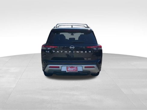 New 2025 Nissan Pathfinder SL w/ Lighting Package (N92) image 3