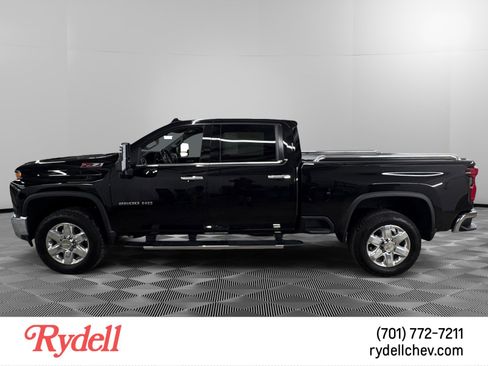 Used 2022 Chevrolet Silverado 2500 LTZ w/ LTZ Premium Package AWD/4WD image 2