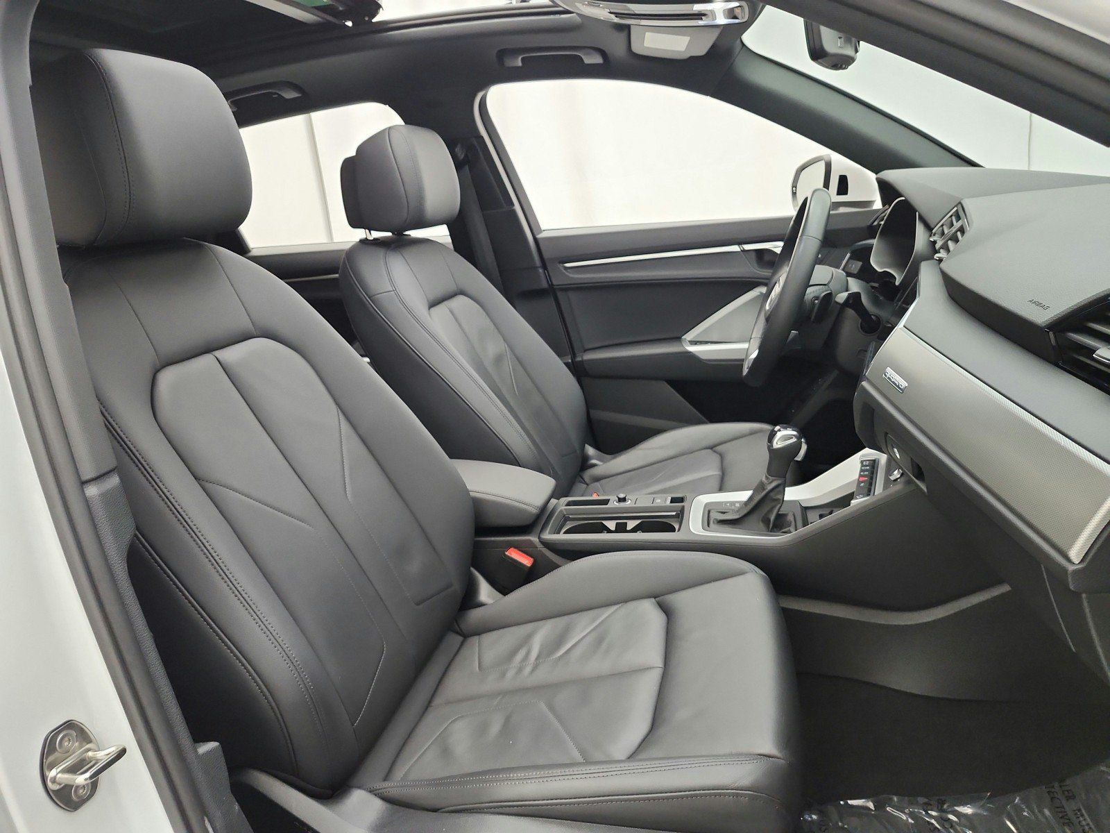 Used 2024 Audi Q3 2.0T Premium AWD/4WD image 20