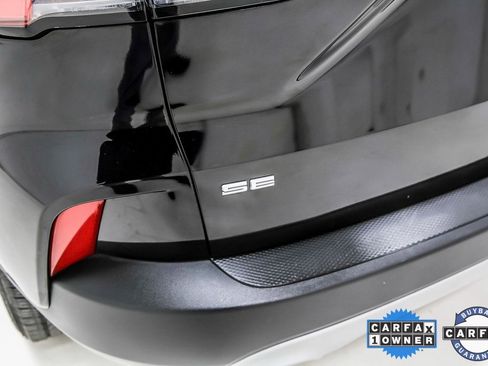 Used 2022 Ford Escape SE image 5