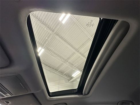 Used 2021 Honda Accord EX-L image 30